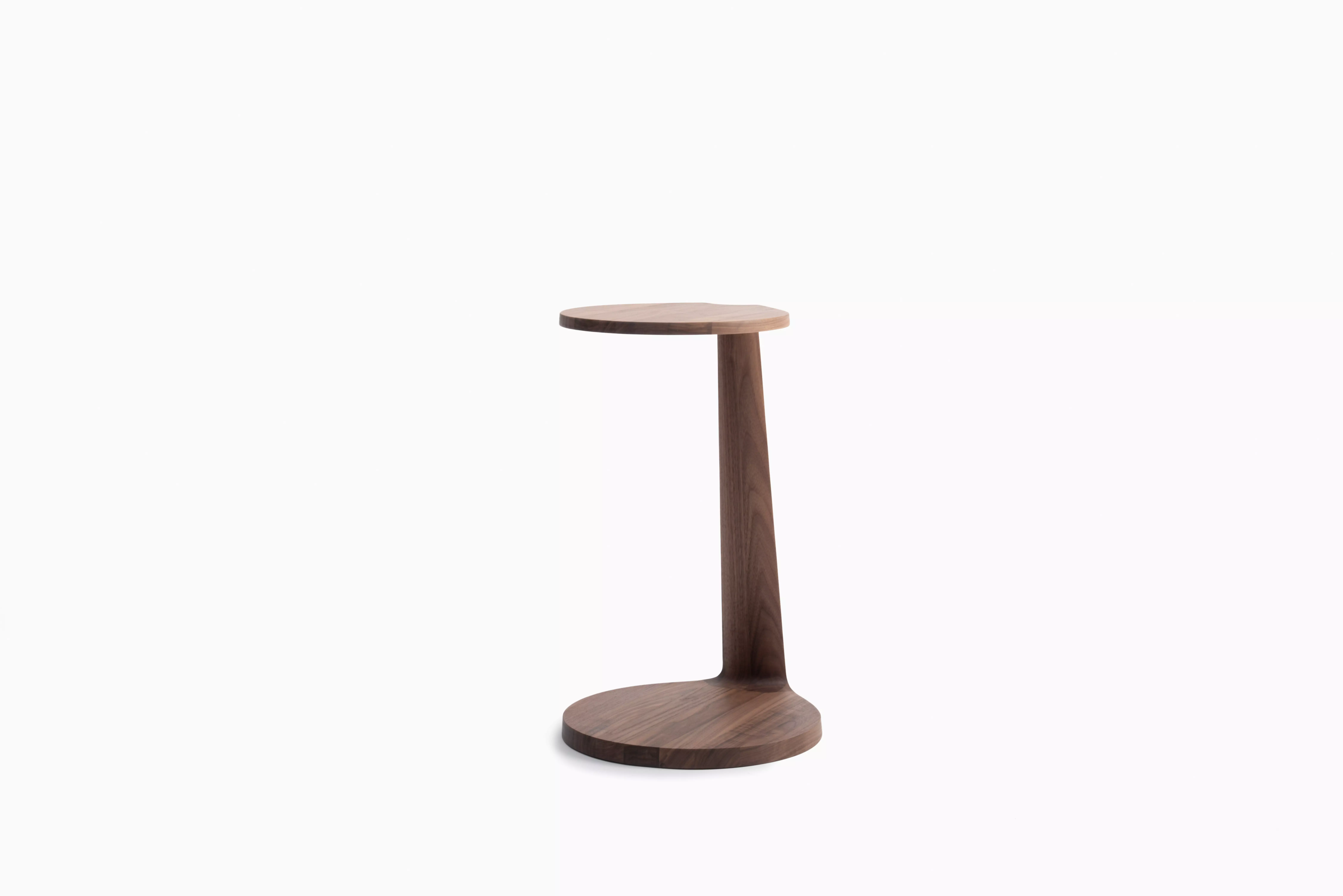 Primum OVAL Beistelltisch von GoEs 