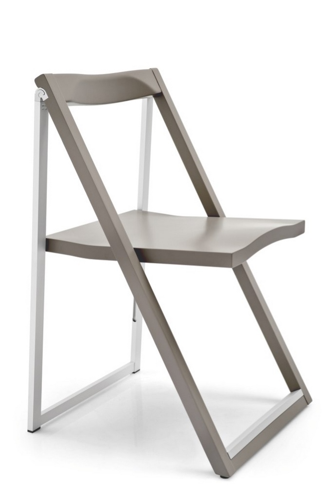 skip_cs207_p176_calligaris_stuhl_ungewohnt