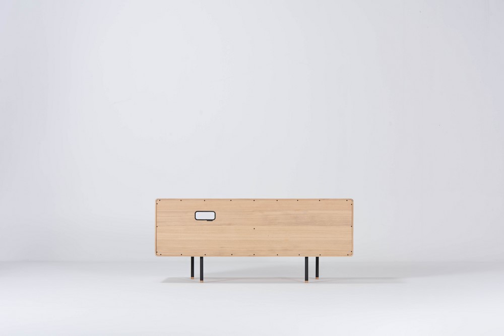 mq-st-fina-sideboard-150x45x64-oak-white-1015-linoleum-nero-4023-4_gazzda_fina_sideboard(1) mq-st-fina-sideboard-150x45x64-oak-white-1015-linoleum-nero-4023-4_gazzda_fina_sideboard(1)