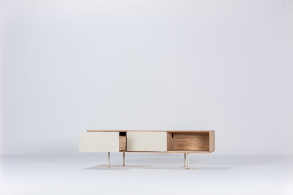 mq-st-fina-lowboard-160x45x48-oak-white-1015-linoleum-mushroom-4176-3_gazzda_fina_lowboard(1) mq-st-fina-lowboard-160x45x48-oak-white-1015-linoleum-mushroom-4176-3_gazzda_fina_lowboard(1)