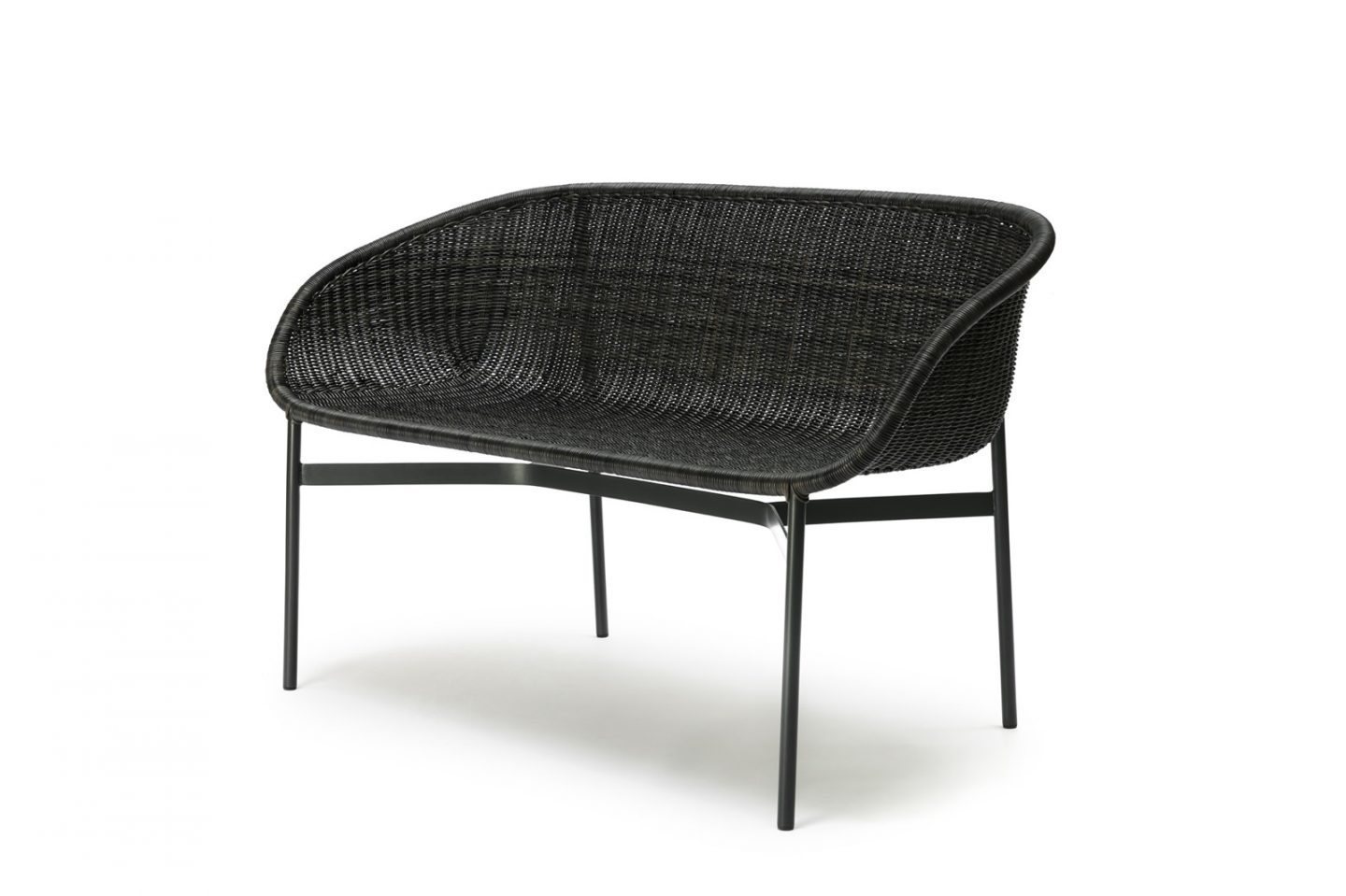 clara-bench-04-1440x959 clara-bench-04-1440x959