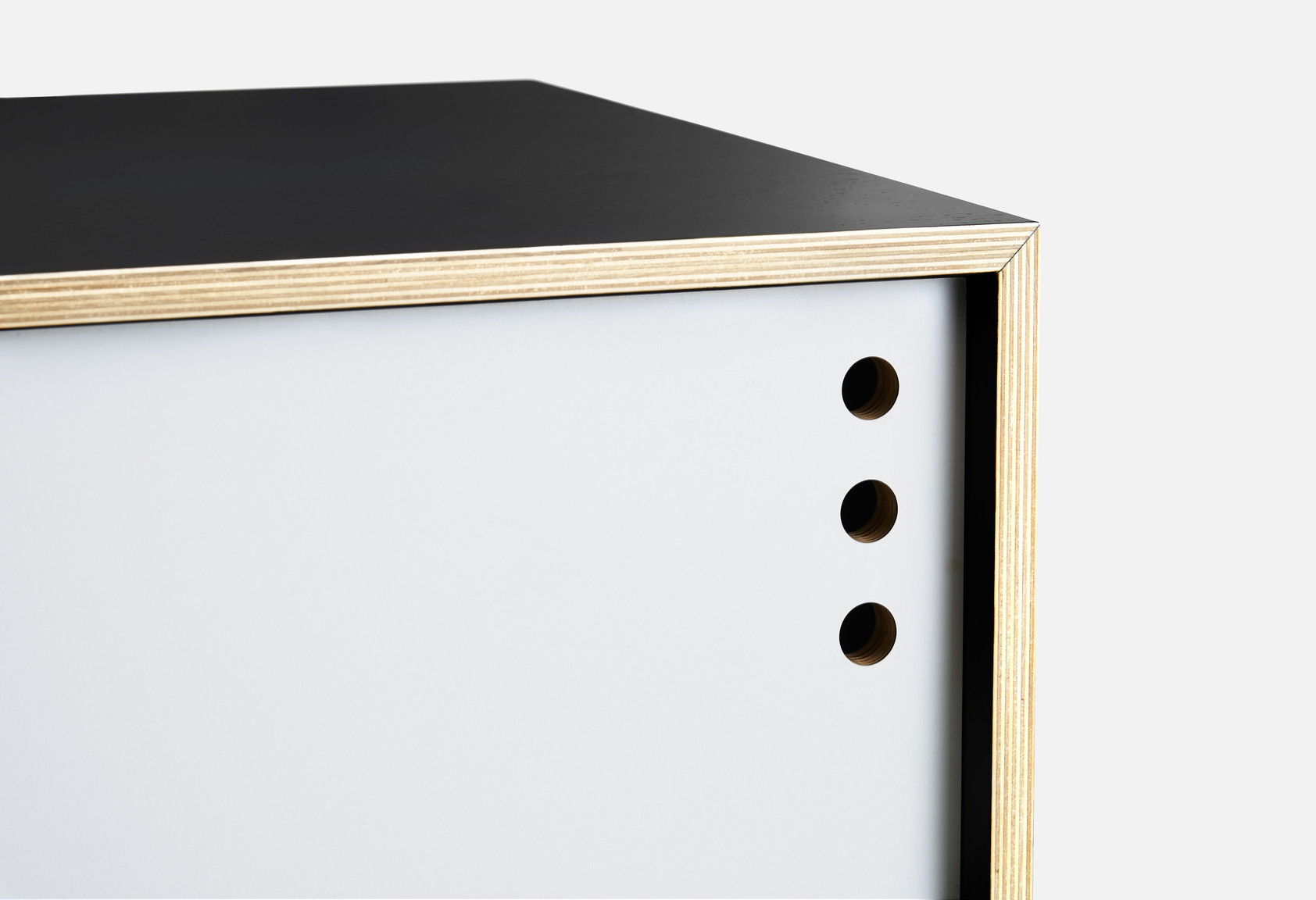 120300_geyma_sideboard_2 120300_geyma_sideboard_2