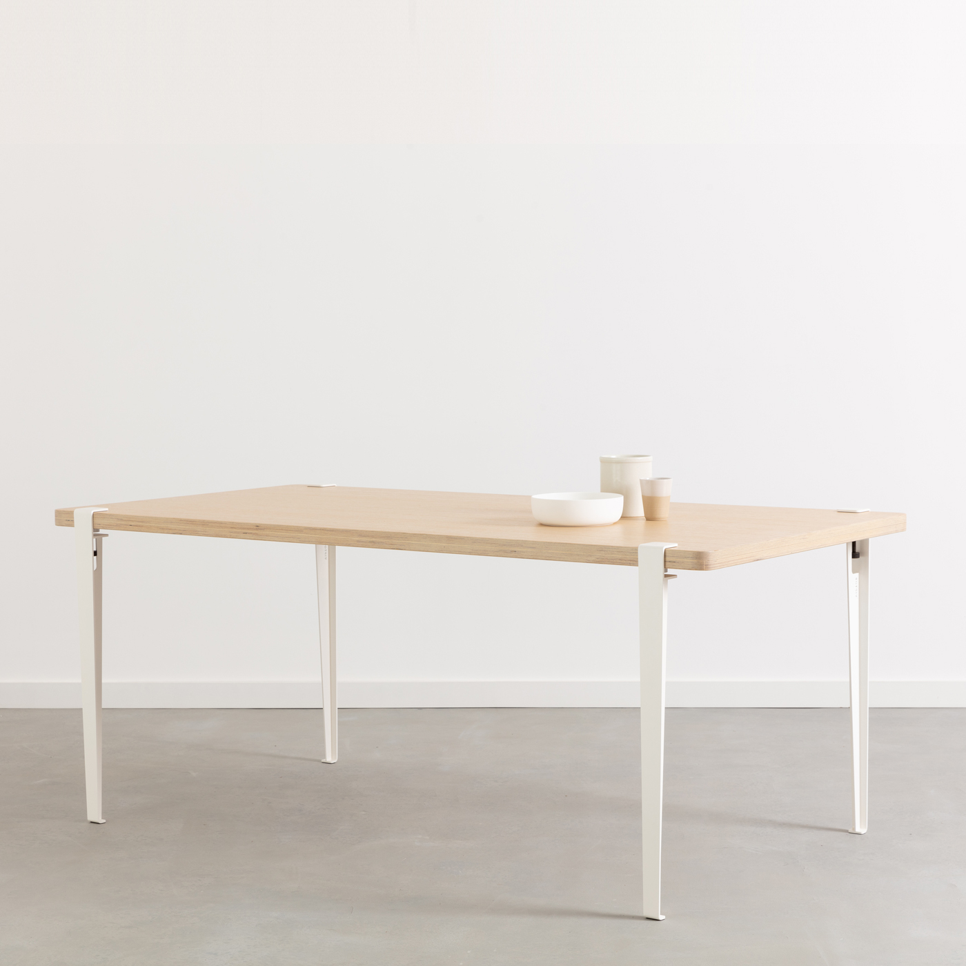Esstisch Brixton von Tiptoe