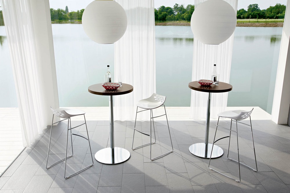 cs4015-c_p77_p128_cs1034_p848_calligaris_barhocker_ungewohnt