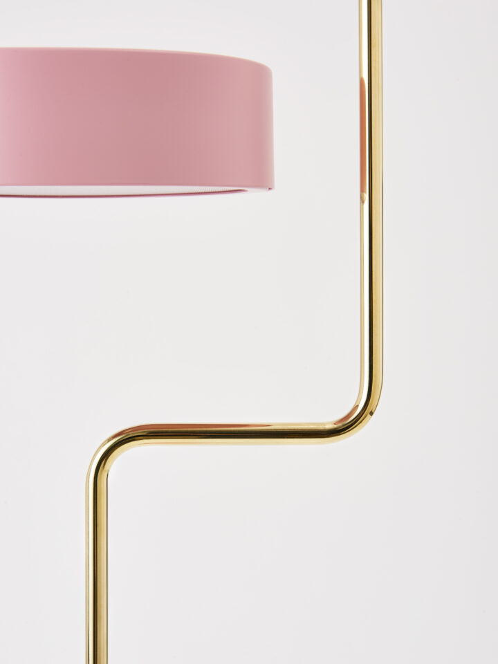 made-by-hand_petite-machine_floor-lamp_light-pink_brass-and-shade-detail-720x960 made-by-hand_petite-machine_floor-lamp_light-pink_brass-and-shade-detail-720x960