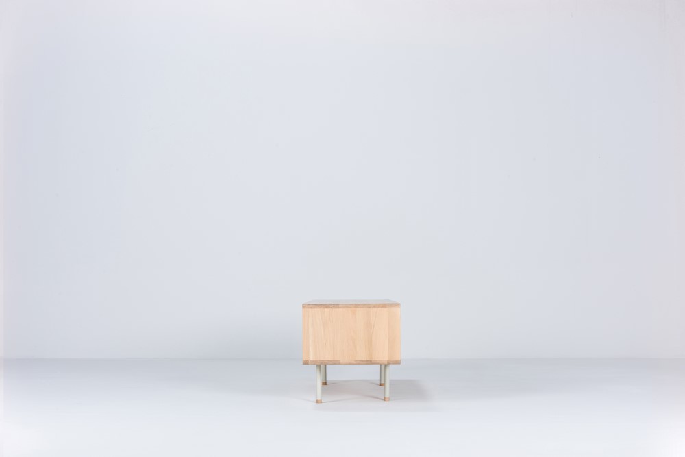 mq-st-fina-lowboard-160x45x48-oak-white-1015-linoleum-mushroom-4176-4_gazzda_fina_lowboard(1) mq-st-fina-lowboard-160x45x48-oak-white-1015-linoleum-mushroom-4176-4_gazzda_fina_lowboard(1)