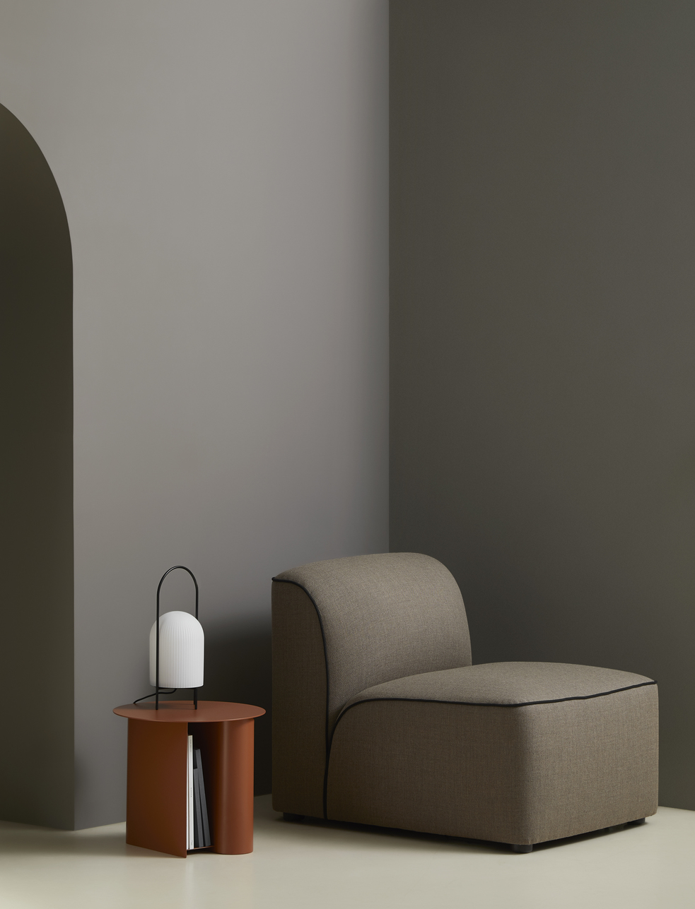 woud_ss20_flora_sentrum_ghost woud_ss20_flora_sentrum_ghost