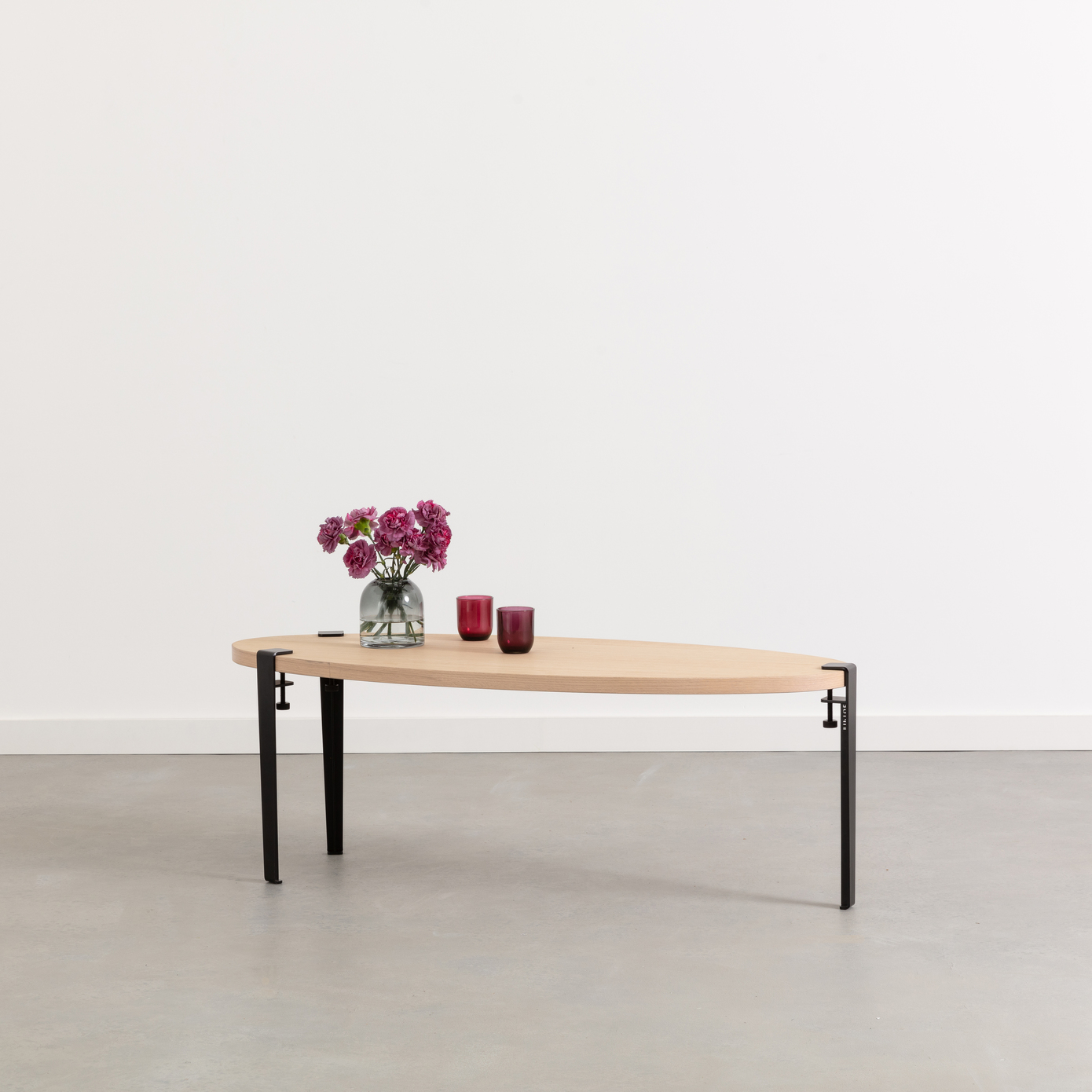 Couchtisch Surf von Tiptoe 